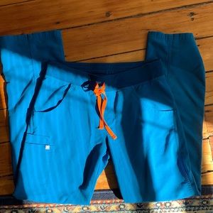 Figs Cargo Scrub Pant